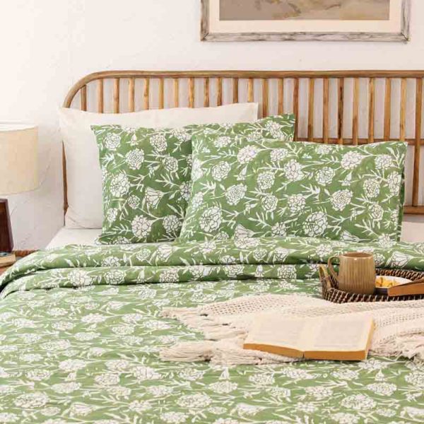 Green Genda Phool Cotton Duvet Cover | Single Size  | 60 x 90 inches For Sale